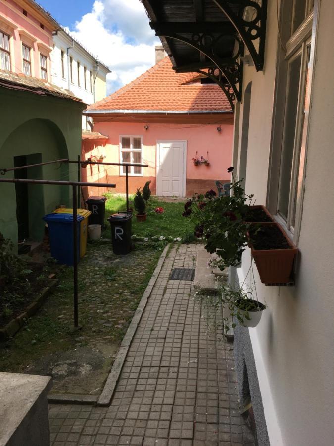 House Centrul Istoric Ll Appartement Sibiu Buitenkant foto